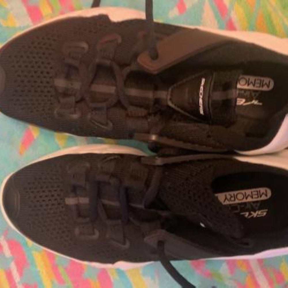 Skechers Air-Cooled Memory Foam shoes